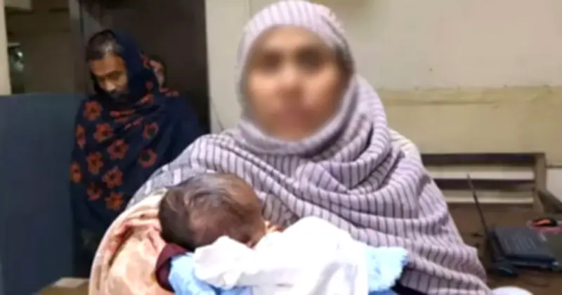 কুমিল্লায় ২৭ দিন বয়সী শিশু বিক্রি ও অপহরণের নাটকের অভিযোগ, মা গ্রেপ্তার