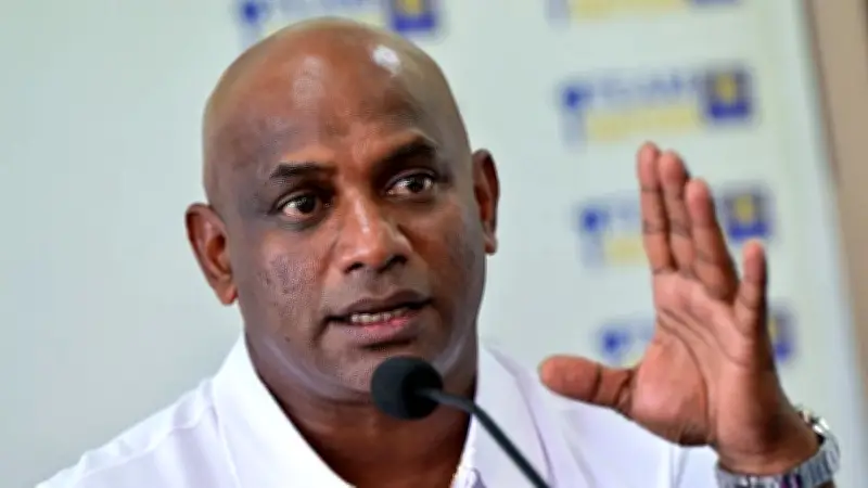 শ্রীলঙ্কার প্রধান কোচের পদ ছাড়ছেন সনাৎ জয়াসুরিয়া, বিশ্বকাপ ব্যর্থতার পর সিদ্ধান্ত