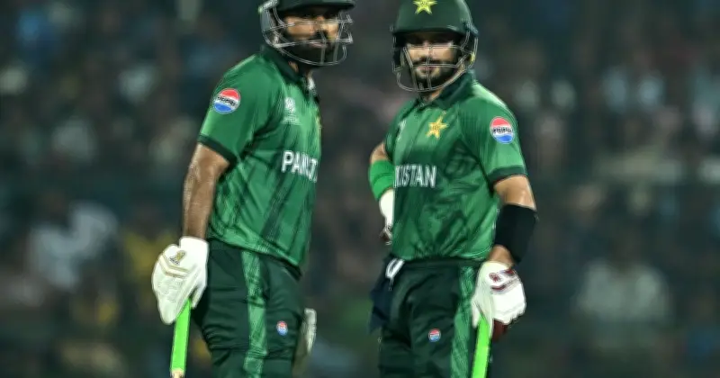 টি-টোয়েন্টি বিশ্বকাপ থেকে পাকিস্তানের বিদায়, শ্রীলঙ্কাকে হারিয়েও সেমিফাইনালে যাওয়া হলো না