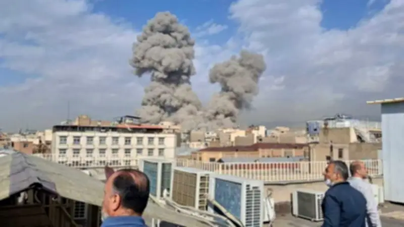 ছয় দেশে বাংলাদেশিদের সতর্কতা, মধ্যপ্রাচ্যে উত্তেজনা ও বইমেলার সূচনা