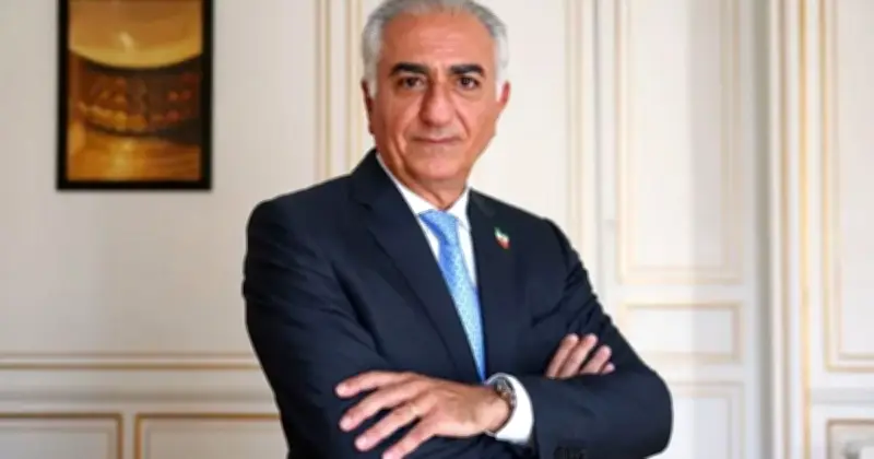 ইরানের সাবেক যুবরাজ খামেনির মৃত্যুকে স্বাগত জানিয়ে বললেন, 'স্বাধীনতার সুযোগ'