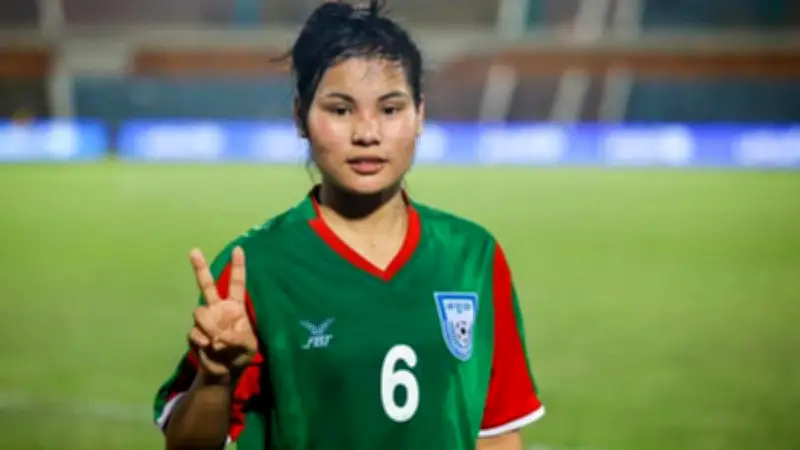 বাংলাদেশ নারী ফুটবল দলের ঐতিহাসিক ম্যাচ: চীনের মুখোমুখি হওয়ার প্রস্তুতি