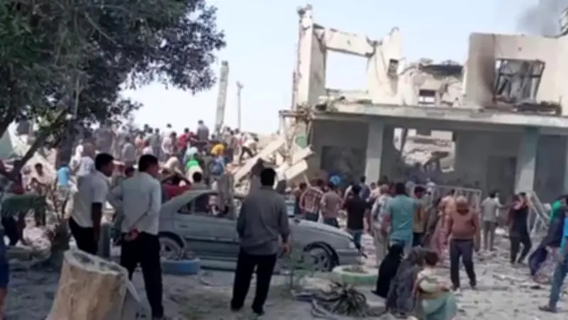 ইরান-ইসরায়েল সংঘাতে উত্তপ্ত মধ্যপ্রাচ্য: হামলায় নিহত ২০১, বাংলাদেশিদের জন্য সতর্কতা