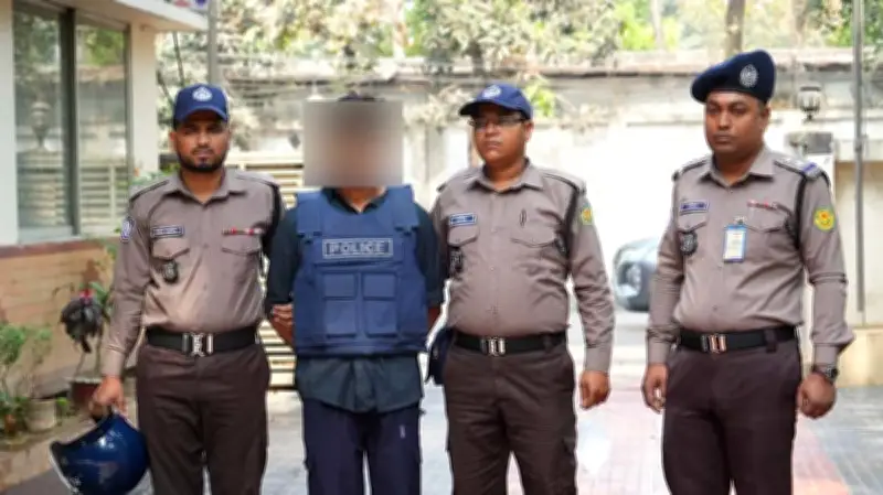 গণস্বাস্থ্য কর্মকর্তা হত্যায় আটক হোটেল কর্মচারী, রাতে মুঠোফোনে কথা নিয়ে ঝগড়া থেকে খুন