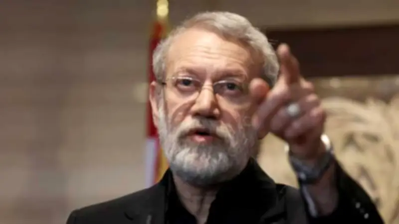 ইরানে খামেনেইর অনুপস্থিতিতে লারিজানি ক্ষমতার কেন্দ্রে, প্রতিশোধের দাবি