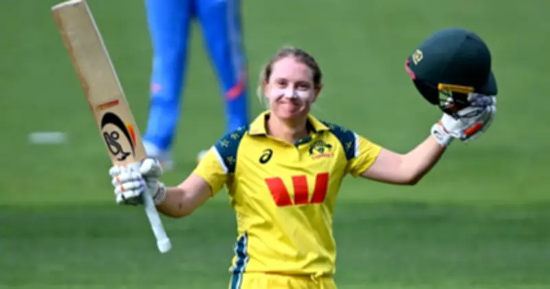 অ্যালিসা হিলির শেষ ওয়ানডেতে রেকর্ড ভাঙার তাণ্ডব, অস্ট্রেলিয়ার জয়