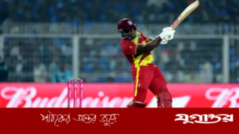 রোভম্যান পাওয়েলের টি-টোয়েন্টিতে ১৫০ ছক্কার অনন্য রেকর্ড