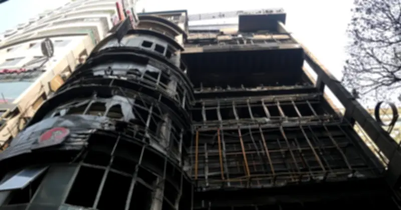 বেইলি রোডের ভয়াবহ অগ্নিকাণ্ডের তদন্ত অসম্পূর্ণ, দুই বছরেও শেষ হয়নি