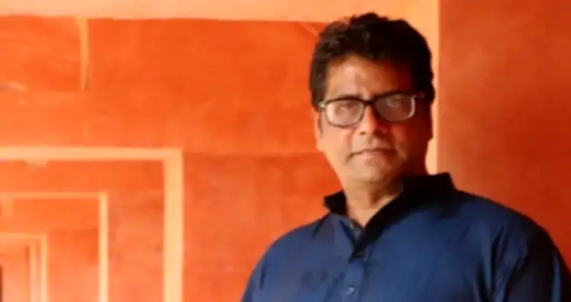 বাংলাদেশে অনলাইন শিক্ষার ভবিষ্যৎ: নতুন সম্ভাবনা ও চ্যালেঞ্জ