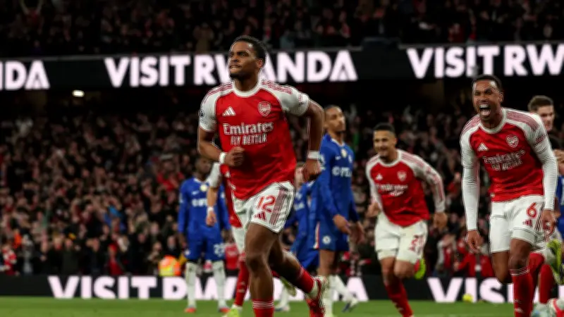 আর্সেনালের কর্নার জাদুতে চেলসি পরাজিত, ইউনাইটেডের জয়ে লিগ টেবিলে উত্তেজনা