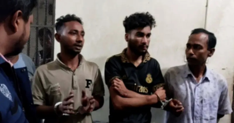 গাজীপুরের শ্রীপুরে পুলিশের ওপর হামলা: অপহরণ মামলার আসামি গ্রেফতারে বাধা