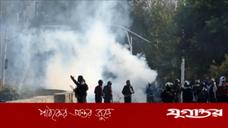 পাকিস্তানে খামেনি হত্যার প্রতিবাদে বিক্ষোভে নিহত বেড়ে ২৩, মার্কিন দূতাবাসে উত্তেজনা