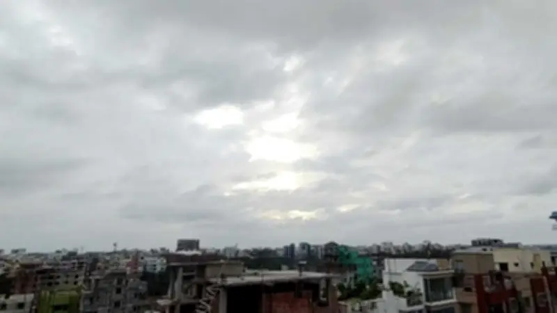 ইরান-ইসরায়েল সংঘাতে উত্তপ্ত বিশ্ব, মার্কিন-ব্রিটিশ জড়িততা ও হতাহতের খবর