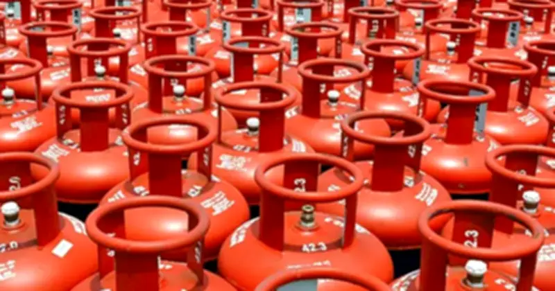 মার্চ মাসে এলপিজি দাম অপরিবর্তিত, অটোগ্যাসের দাম সামান্য হ্রাস