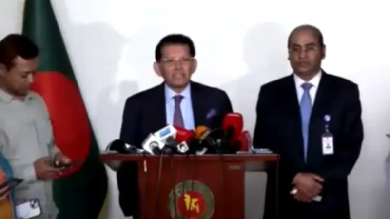 বাংলাদেশে অনলাইন শিক্ষার প্রসারে নতুন উদ্যোগ: ডিজিটাল প্ল্যাটফর্মের সম্প্রসারণ