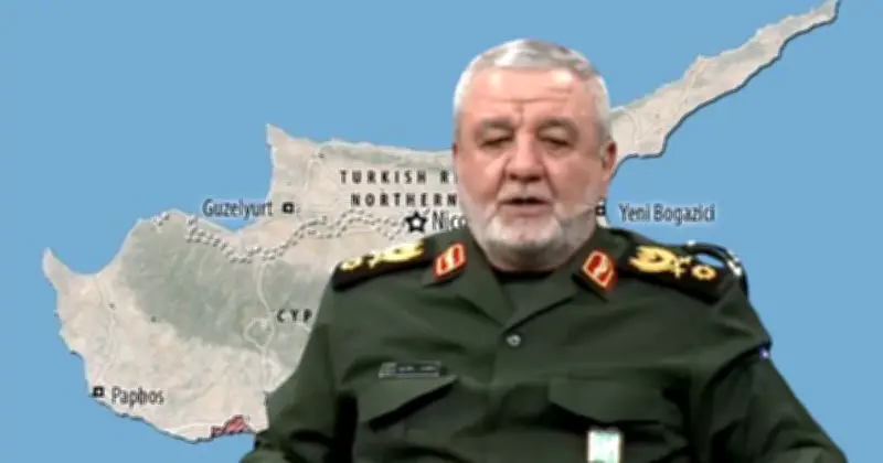 সাইপ্রাসে মার্কিন বিমান সরাতে ইরানের ক্ষেপণাস্ত্র হামলার হুমকি