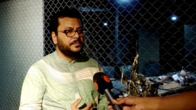 বাংলাদেশে অনলাইন শিক্ষার চ্যালেঞ্জ ও সম্ভাবনা: ডিজিটাল বিভাজন মোকাবিলায় নতুন পদক্ষেপ