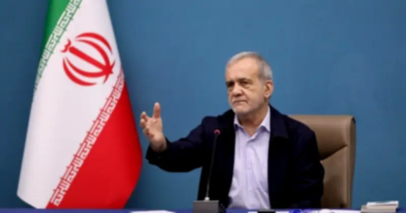 ইরানের প্রেসিডেন্ট পেজেশকিয়ানের তীব্র নিন্দা: স্কুল-হাসপাতালে হামলা মানবতার বিরুদ্ধে অপরাধ