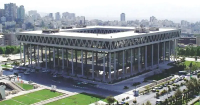 ইসরায়েলের বিমান হামলায় তেহরানে আইআরআইবি সদর দপ্তর ও এভিন কারাগার ধ্বংস