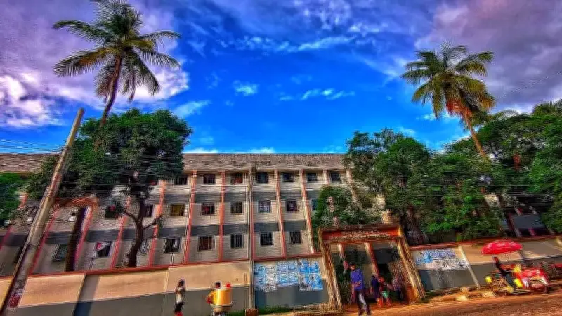 ঢাকা পলিটেকনিক ইনস্টিটিউটের লতিফ ছাত্রাবাসে ছাত্রদল-ছাত্রশিবির সংঘর্ষ, ১০ জন আহত