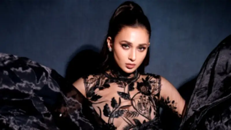 মধ্যপ্রাচ্য উত্তেজনায় বাংলাদেশে নিরাপত্তা জোরদার, কার্গো বুকিং স্থগিত