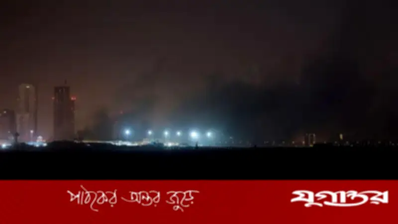 ইরানের দাবি: বাহরাইনে মার্কিন বিমান ঘাঁটির সদর দপ্তর ধ্বংস, ড্রোন-ক্ষেপণাস্ত্র হামলা