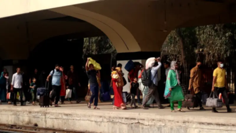 বাংলাদেশে অনলাইন শিক্ষার নতুন সম্ভাবনা: প্রযুক্তির মাধ্যমে শিক্ষার প্রসার