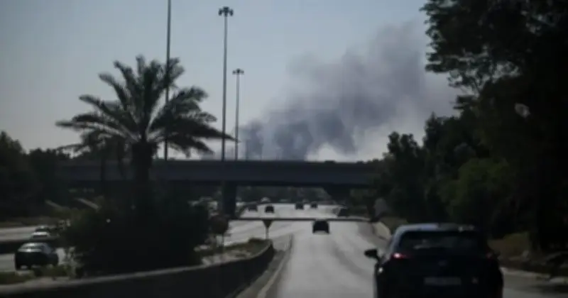 ইসরায়েলি হামলায় ইরানের সেনা নিহত: মার্কিন নিষেধাজ্ঞা ও আঞ্চলিক উত্তেজনা বৃদ্ধি