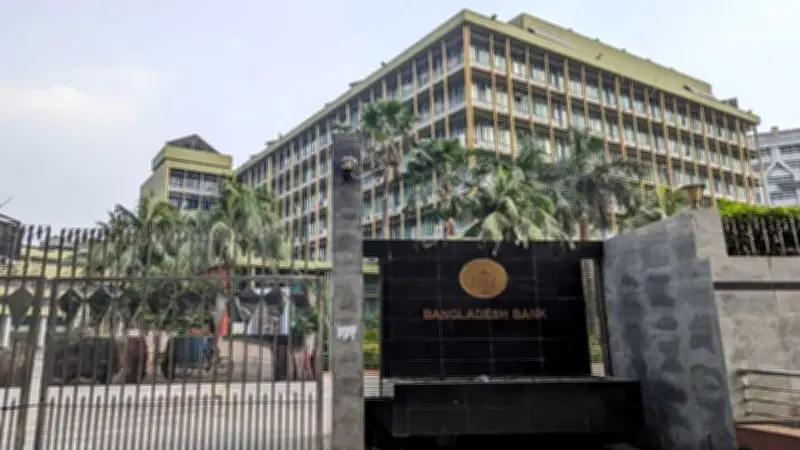 শ্রমিক বেতন ঋণ সুবিধা, দুদক পদত্যাগ, নোরা ফাতেহির মানসিক ব্যথা ও ইরান-ইসরায়েল যুদ্ধের প্রভাব