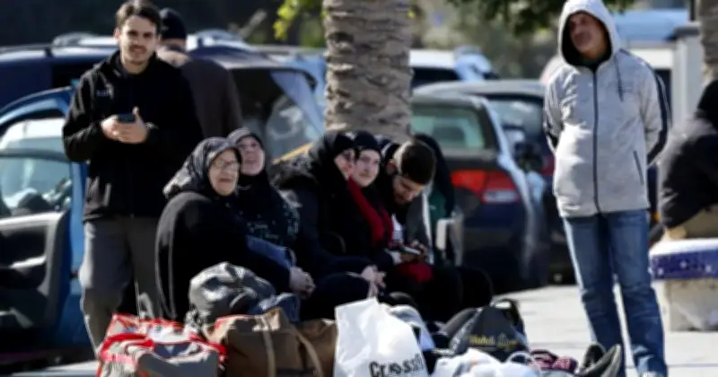 ইসরায়েল-হিজবুল্লাহ সংঘাতে লেবাননে ৩০ হাজার মানুষ বাস্তুচ্যুত, আশ্রয়কেন্দ্রে সুরক্ষা চাইছেন