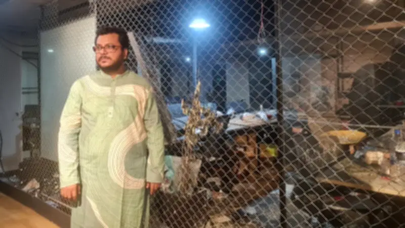 প্রথম আলোর অগ্নিদগ্ধ ভবনে 'আলো' প্রদর্শনী শেষ, নির্মাতা খন্দকার সুমনের অভিজ্ঞতা