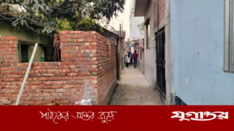 নারায়ণগঞ্জে বিএনপি কর্মীর বিরুদ্ধে লাশ গোসলের স্থান দখল করে ঘর নির্মাণের অভিযোগ