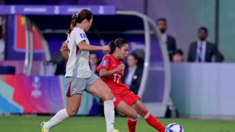 চীনের বিপক্ষে হারেও আত্মবিশ্বাসী বাংলাদেশ, ঋতুপর্ণার গোল বঞ্চনা নিয়ে আক্ষেপ