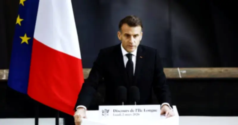 মধ্যপ্রাচ্যে যুদ্ধ ও উত্তেজনা মোকাবিলায় ফ্রান্সের বিমানবাহী রণতরী পাঠানোর ঘোষণা