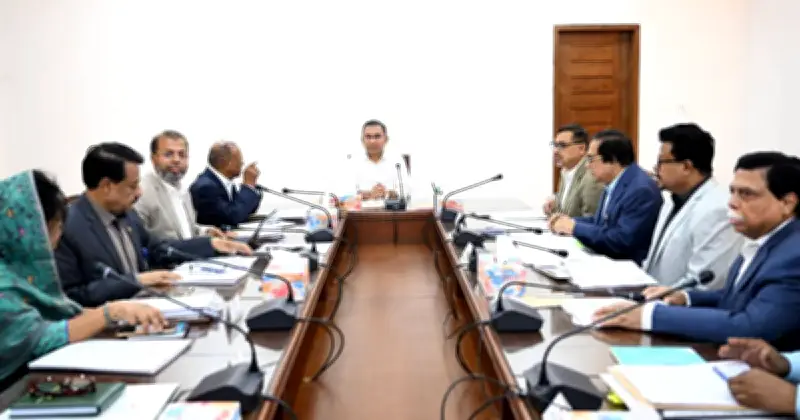 প্রধানমন্ত্রী তারেক রহমানের কর্মব্যস্ত দিন: বৃক্ষরোপণ, স্বাস্থ্য ও কৃষি কার্ড নিয়ে বৈঠক