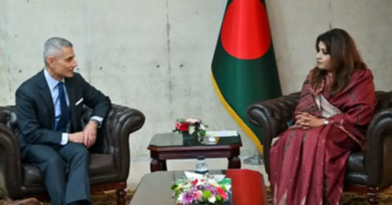 যুক্তরাষ্ট্রের সহকারী সেক্রেটারি পল কাপুরের ঢাকা সফর: দ্বিপক্ষীয় ও আঞ্চলিক বিষয়ে আলোচনা