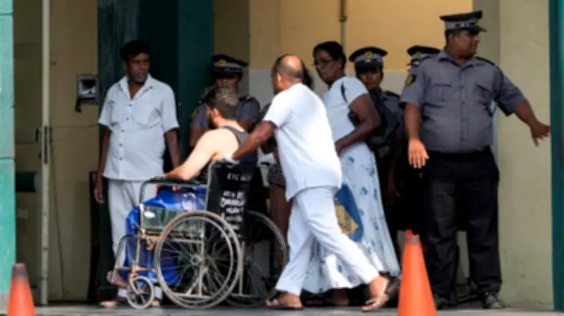 ইরানে সাবমেরিন হামলায় ১০০ নিখোঁজ, ইসরায়েলের হুমকি ও অভ্যন্তরীণ সংকট