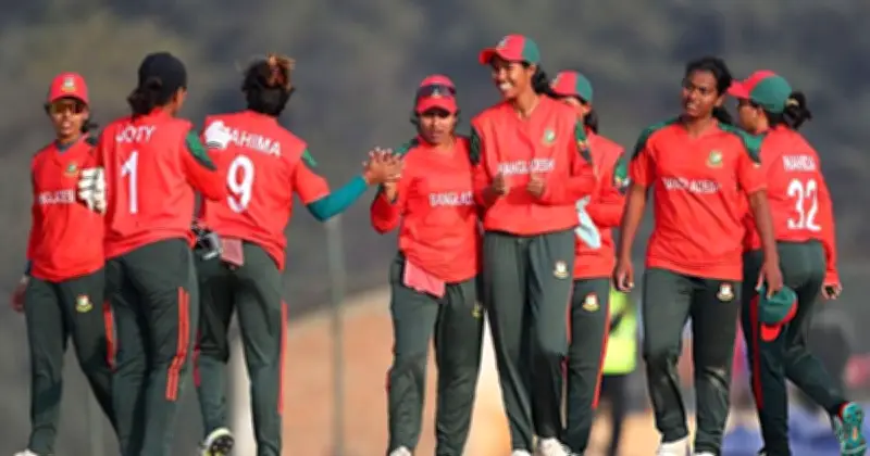 নারী বিপিএল: আইকন ক্রিকেটারদের পারিশ্রমিক ১০ লাখ টাকা, দল কিনতে আগ্রহী রংপুর-রাজশাহী