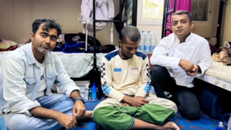 মধ্যপ্রাচ্যে যুদ্ধে আতঙ্কিত বাংলাদেশি প্রবাসীরা, গৃহবন্দী জীবন ও অনিশ্চয়তার মাঝে দিন কাটছে