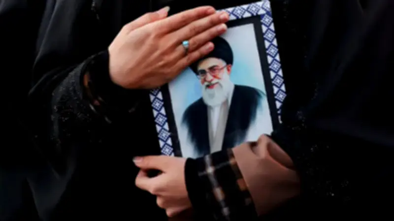 ইরানে খামেনেইর বিদায় স্থগিত, ইসরায়েলের হুমকি; বাংলাদেশে ই-হেলথ কার্ড চালু