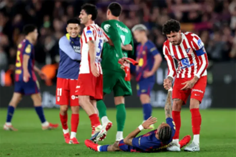 বাংলাদেশে ই-হেলথ কার্ড চালু, বিশ্বজুড়ে উত্তপ্ত পরিস্থিতি