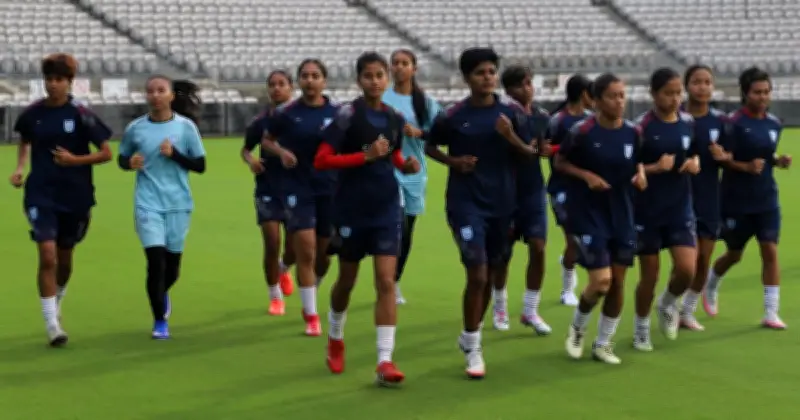 চীনের বিরুদ্ধে ম্যাচের পর বাংলাদেশ নারী ফুটবল দলের সিডনিতে পুনরুদ্ধার প্রশিক্ষণ