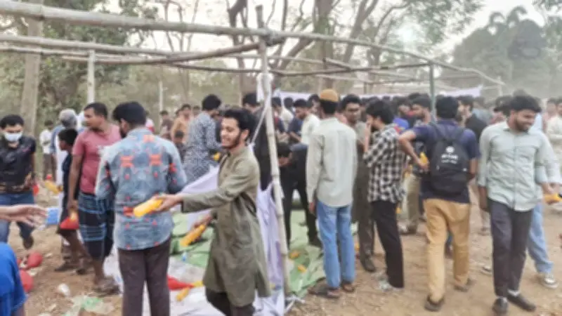 জাহাঙ্গীরনগর বিশ্ববিদ্যালয়ে ইফতার মাহফিলে বিশৃঙ্খলা, কিশোরগঞ্জে নিখোঁজ ব্যাংকারের লাশ উদ্ধার