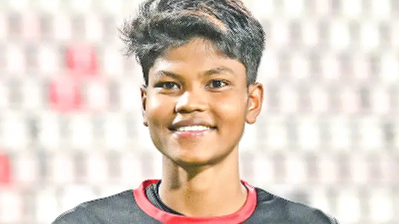 মিলি আক্তারের আত্মবিশ্বাসী অভিষেক: চীনের বিপক্ষে সেভে বাংলাদেশের গর্ব