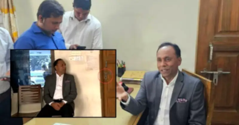 ভূমি অফিসে দেরিতে আসার অভিযোগে তিন কর্মকর্তা বদলি