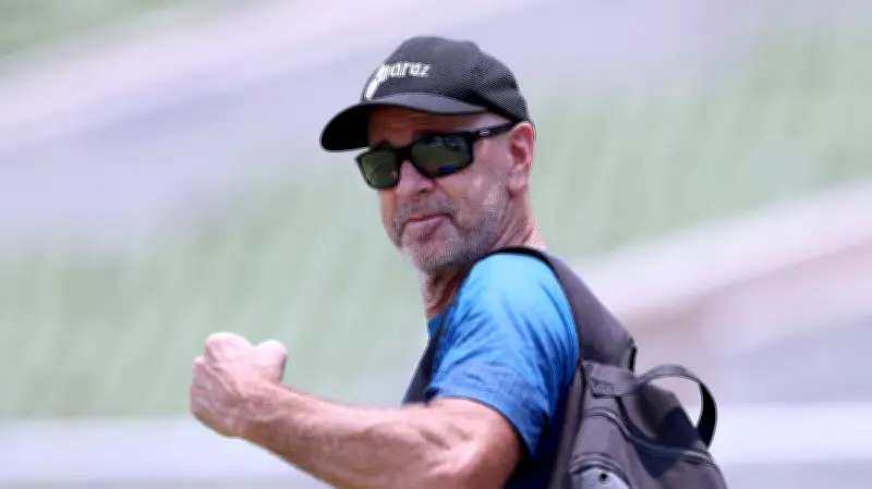 শ্রীলঙ্কা নারী ক্রিকেট দলের নতুন কোচ জেমি সিডন্স, বাংলাদেশ সফর দিয়ে শুরু হবে যাত্রা