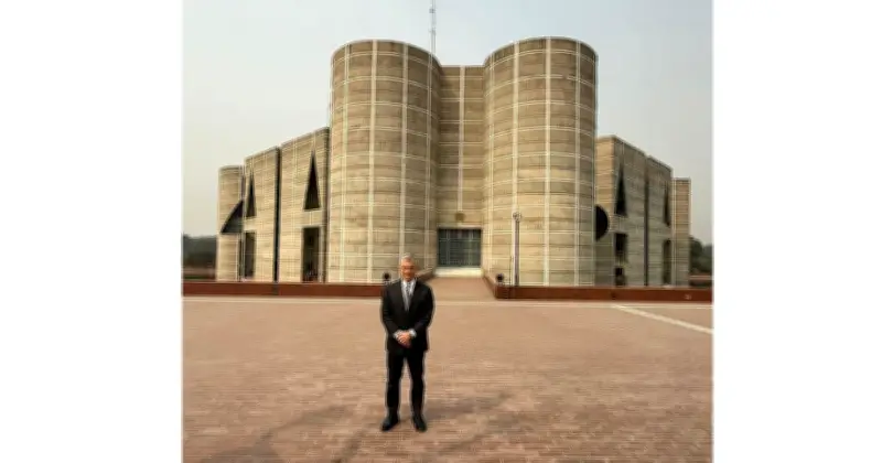 মার্কিন সহকারী সেক্রেটারি পল কাপুরের জাতীয় সংসদ ভবন পরিদর্শন ও ইফতার মাহফিলে অংশগ্রহণ