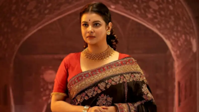 ফেসবুকে তারকাদের মনের কথা: শবনম ফারিয়া, খায়রুল বাসার, তৌসিফদের পোস্টে উঠে এলো নানা গল্প