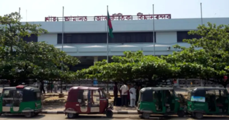 মধ্যপ্রাচ্যে যুদ্ধের প্রভাবে চট্টগ্রামে ৫০টি ফ্লাইট বাতিল, বিমানবন্দর কর্তৃপক্ষ নিশ্চিত