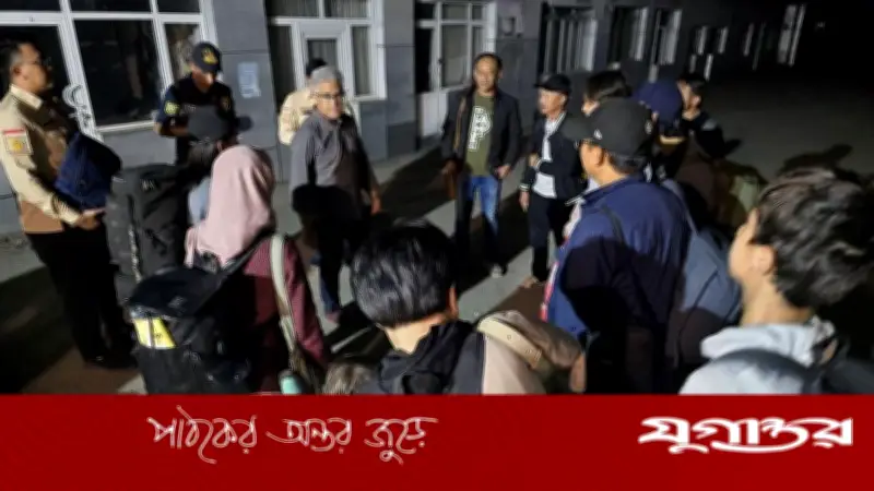 ইরান থেকে নিজেদের নাগরিকদের ফিরিয়ে নিচ্ছে ইন্দোনেশিয়া, শুরু হয়েছে স্থানান্তর প্রক্রিয়া